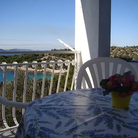 Sanda * 穆泰尔岛