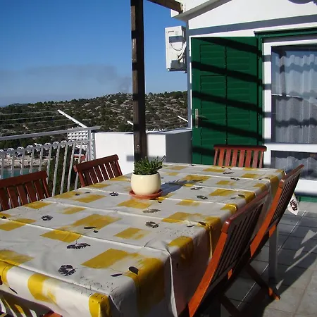 公寓 Sanda 穆泰尔岛